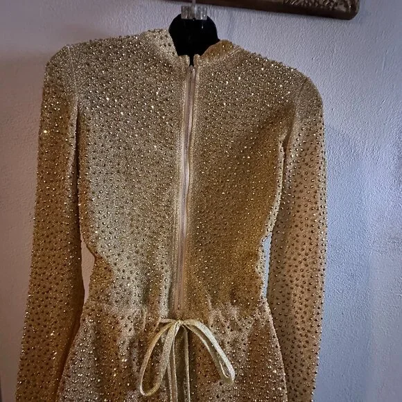 Dazzling Gold Sequin Jumpsuit - Show-Stopping 70s Disco Vibes - Picture 5 of 7